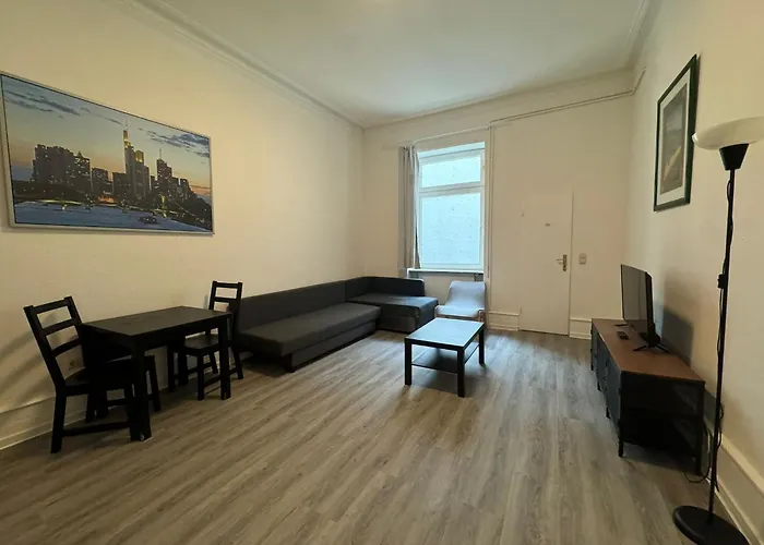 Juno Apartment